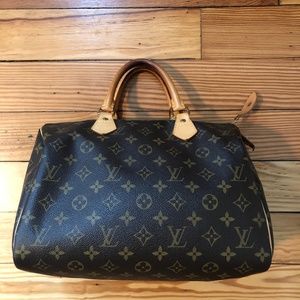 Louis Vuitton Monogram Speedy 30